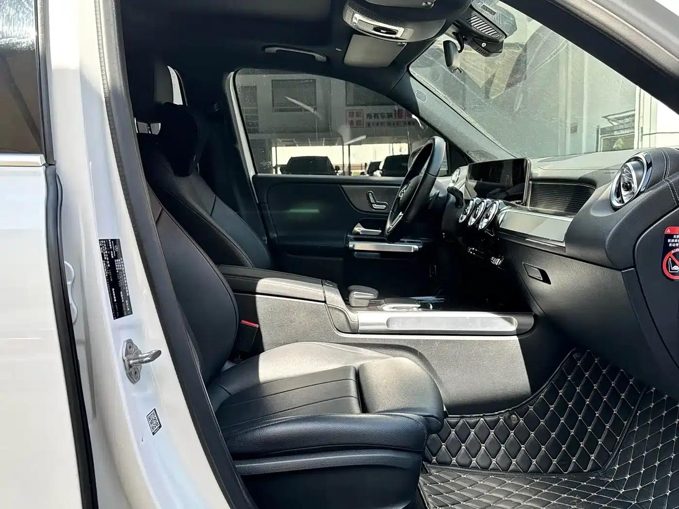 2023 Mercedes-Benz GLB 220 Dynamic — миниатюра 9