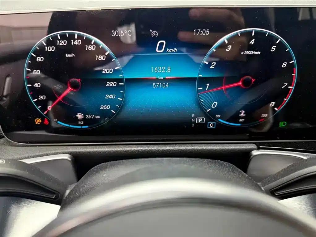 2020 Mercedes-Benz GLB 180 Dynamic — миниатюра 8