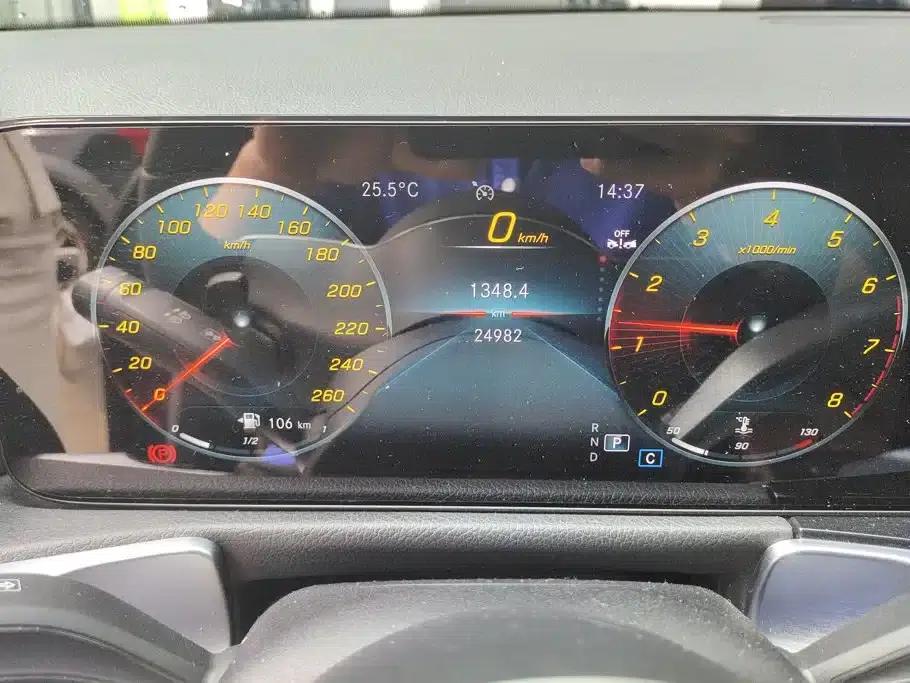 Mercedes-Benz GLB 2023 Facelift GLB 200 Dynamic — миниатюра 14