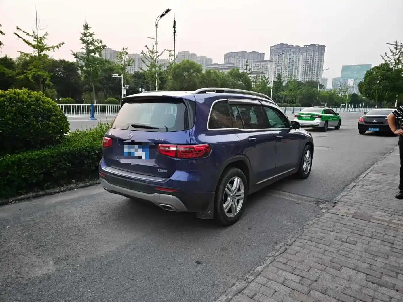 2020 Mercedes-Benz GLB 180 Dynamic — миниатюра 4