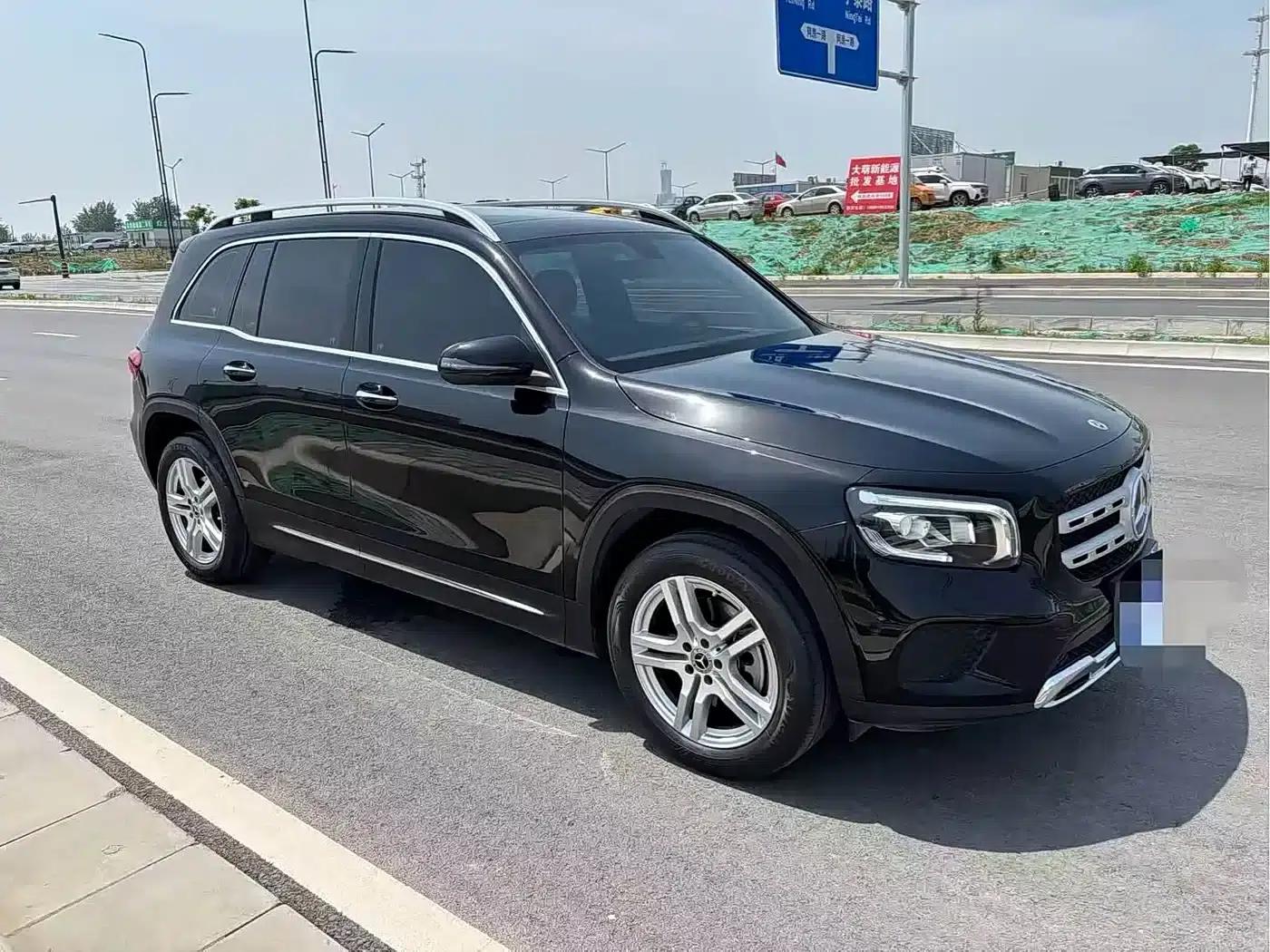 2023 Mercedes-Benz GLB 220 Dynamic — миниатюра 3