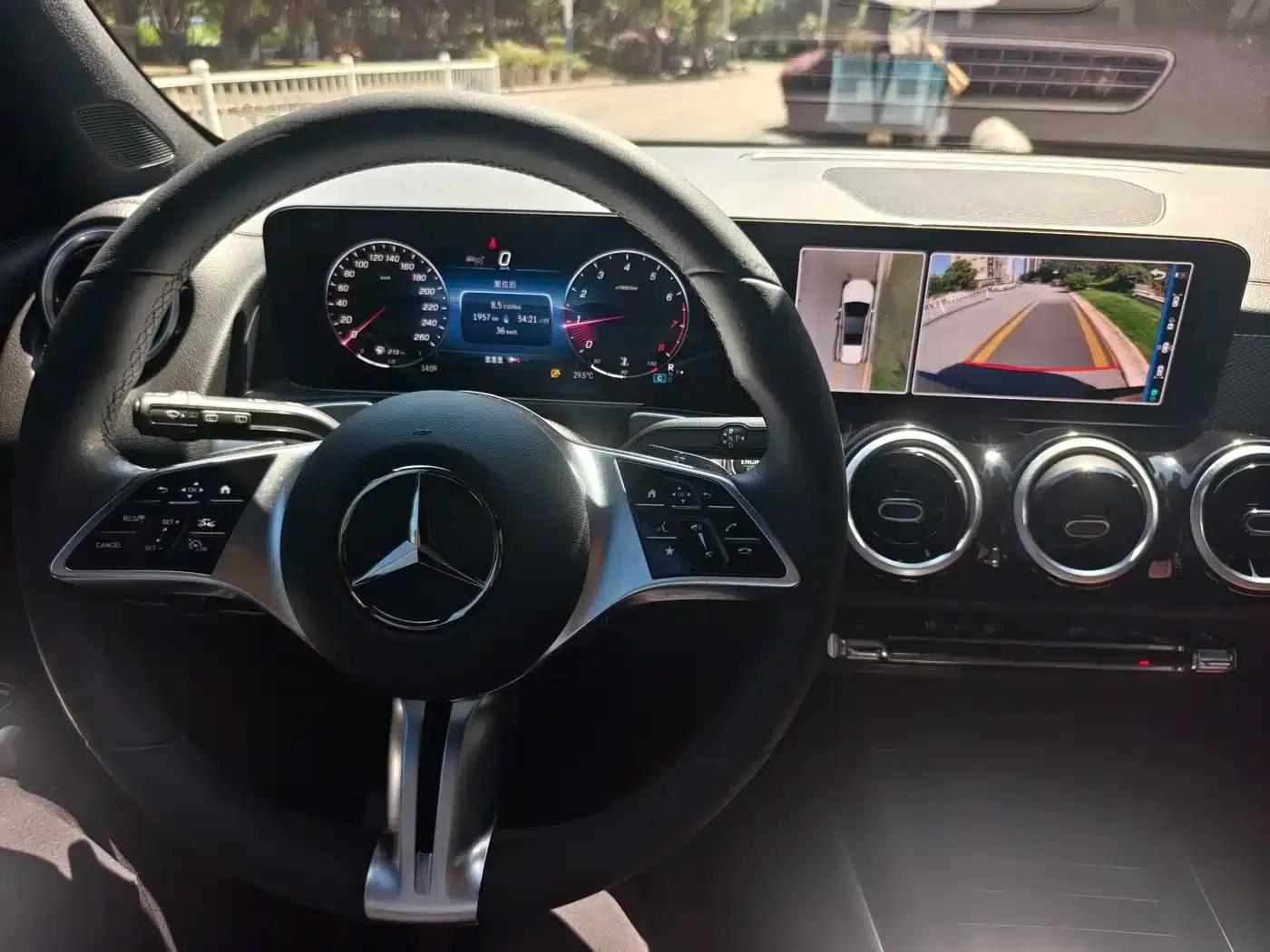 2024 Mercedes-Benz GLB 200 Dynamic — миниатюра 13