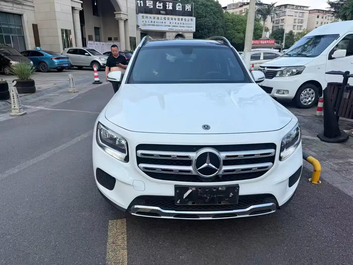 2020 Mercedes-Benz GLB 180 Fashion Edition — миниатюра 2