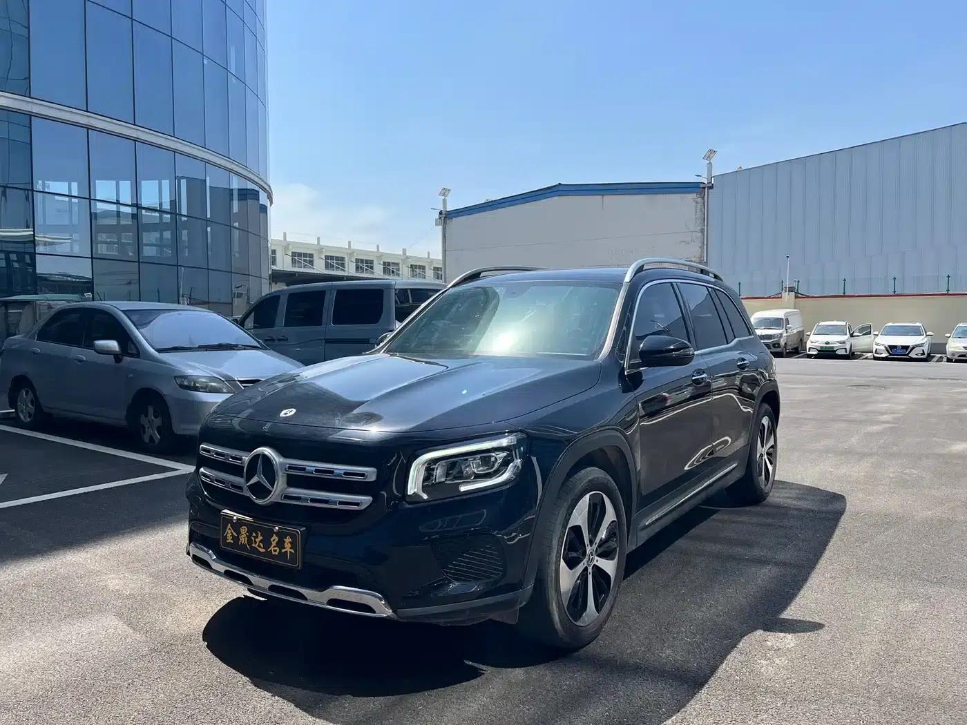 Mercedes-Benz GLB 2021 Fashion Edition — миниатюра 1