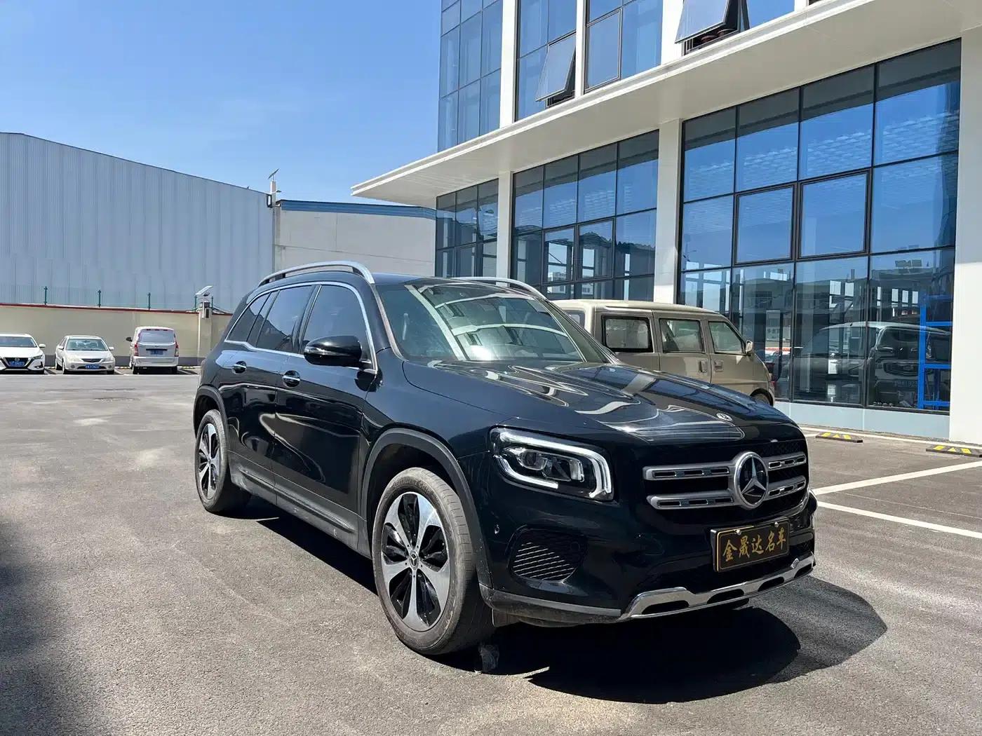 Mercedes-Benz GLB 2021 Fashion Edition — миниатюра 3