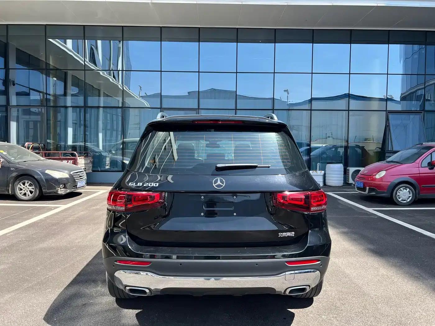 Mercedes-Benz GLB 2021 Fashion Edition — миниатюра 8