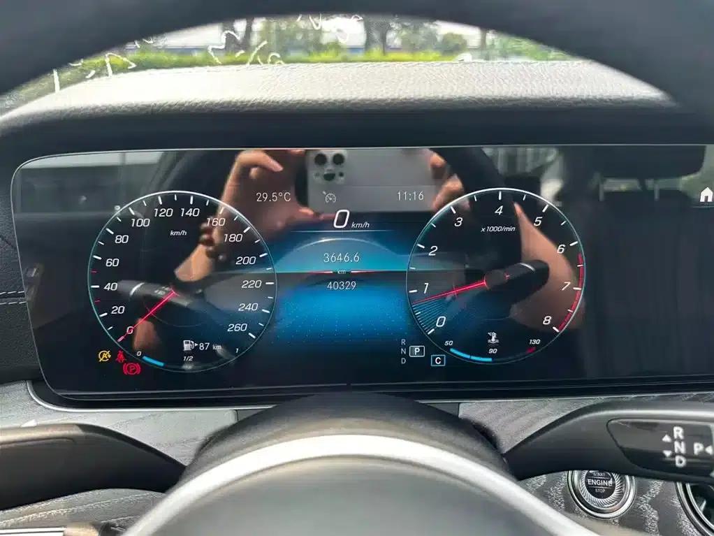 Mercedes-Benz CLS 2021 CLS 300 Dynamic — миниатюра 20