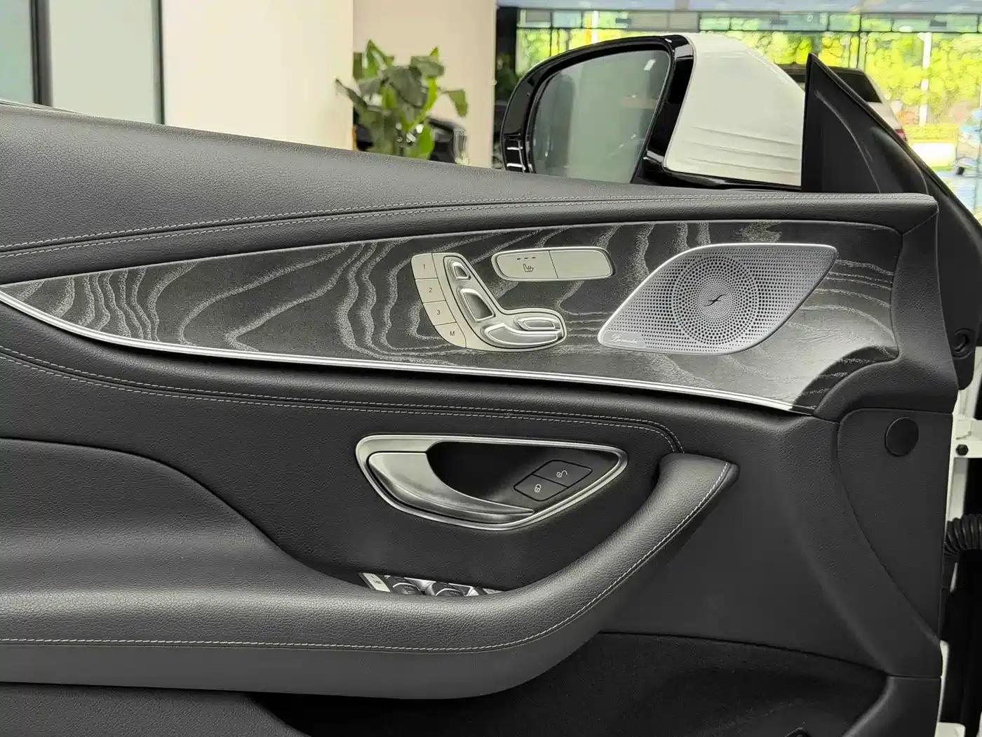 Mercedes-Benz CLS 2022 CLS 300 Dynamic — миниатюра 8