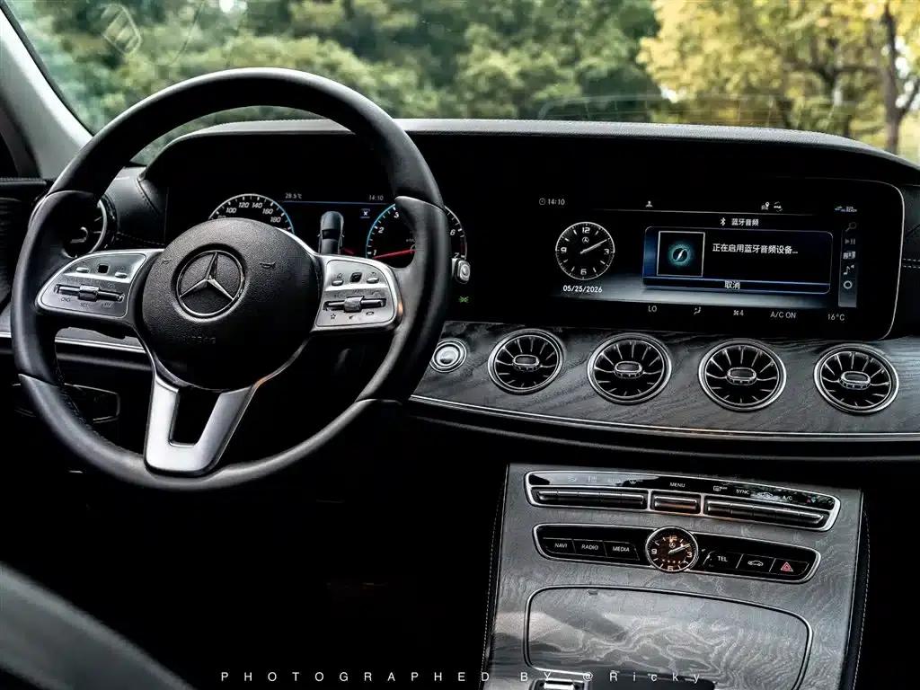 2018 Mercedes-Benz CLS 300 Dynamic — миниатюра 5