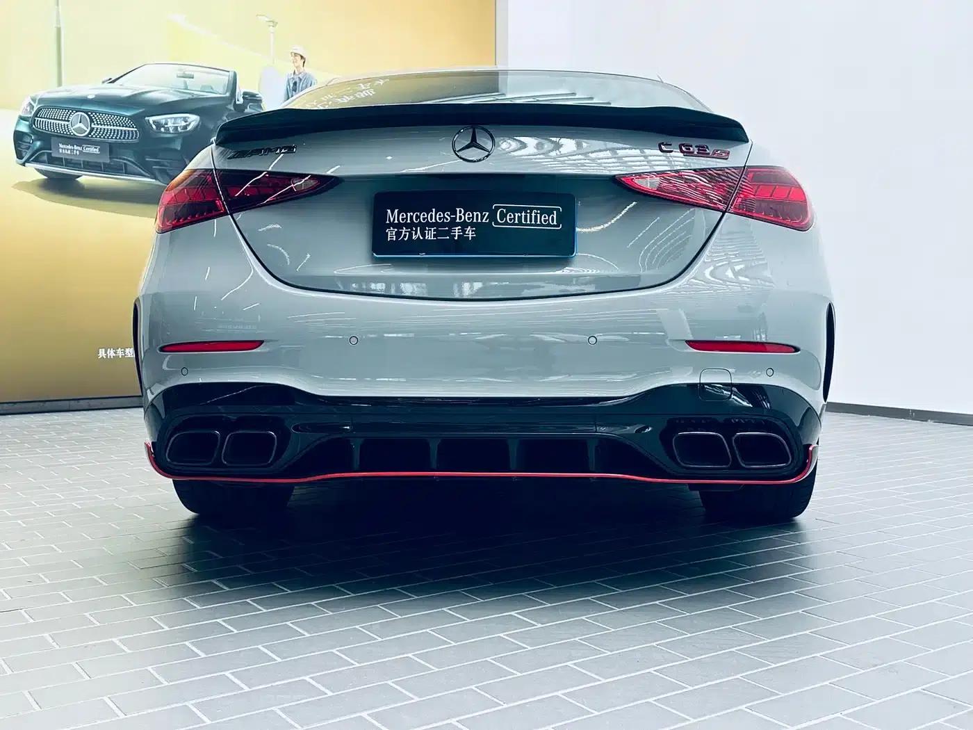 Mercedes-Benz C-Class AMG PHEV 2024 AMG C 63 SE PERFORMANCE F1 Special Edition — миниатюра 19