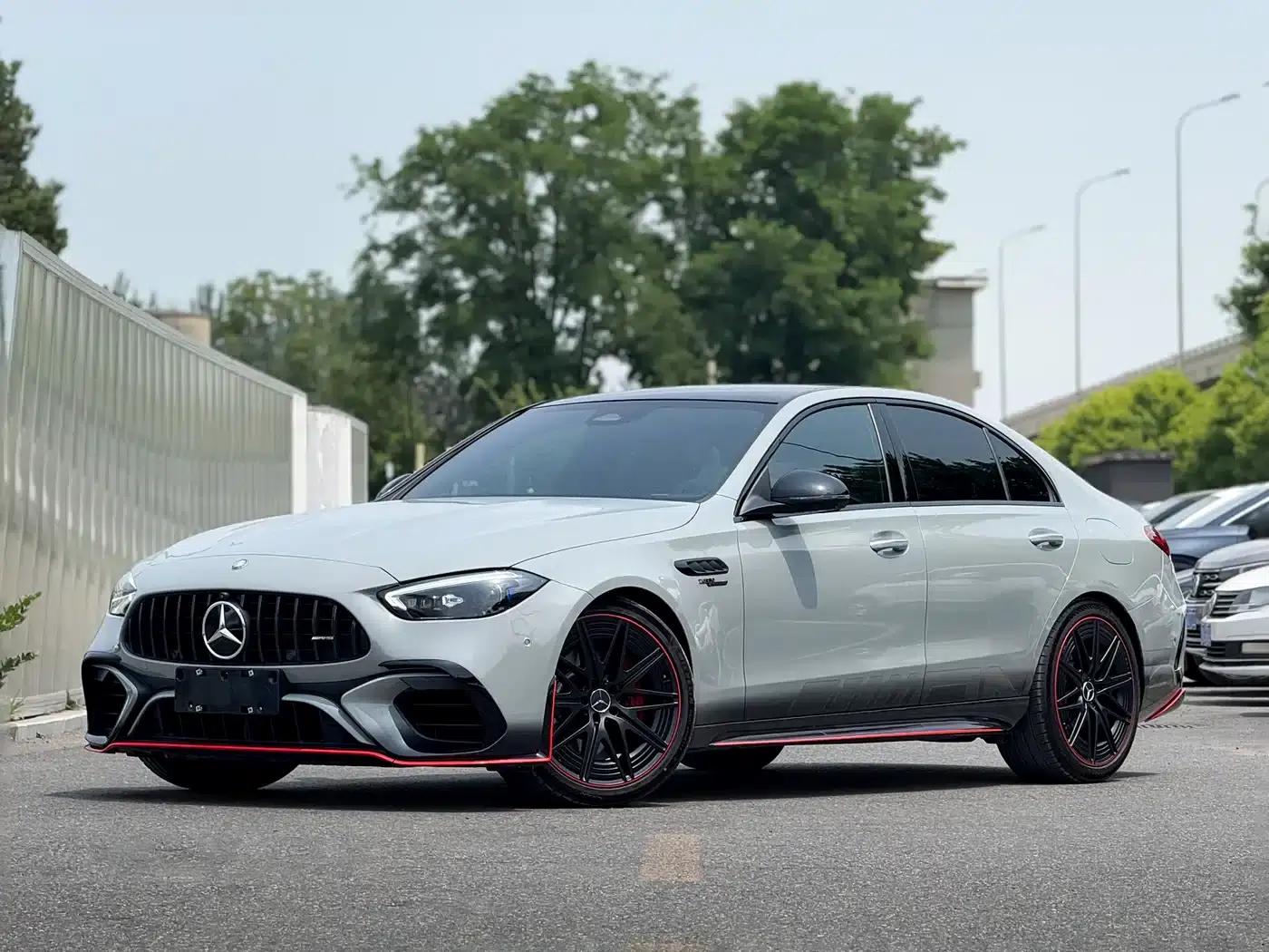 Mercedes-Benz C-Class AMG PHEV 2024 AMG C 63 SE PERFORMANCE F1 Special Edition — миниатюра 1