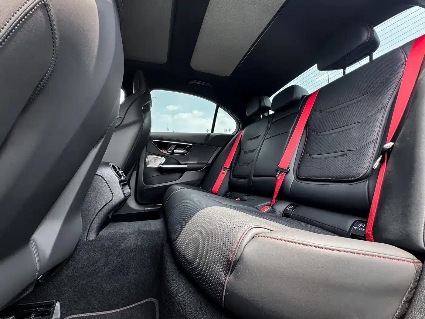 Mercedes-Benz C-Class AMG PHEV 2024 AMG C 63 SE PERFORMANCE F1 Special Edition — миниатюра 13