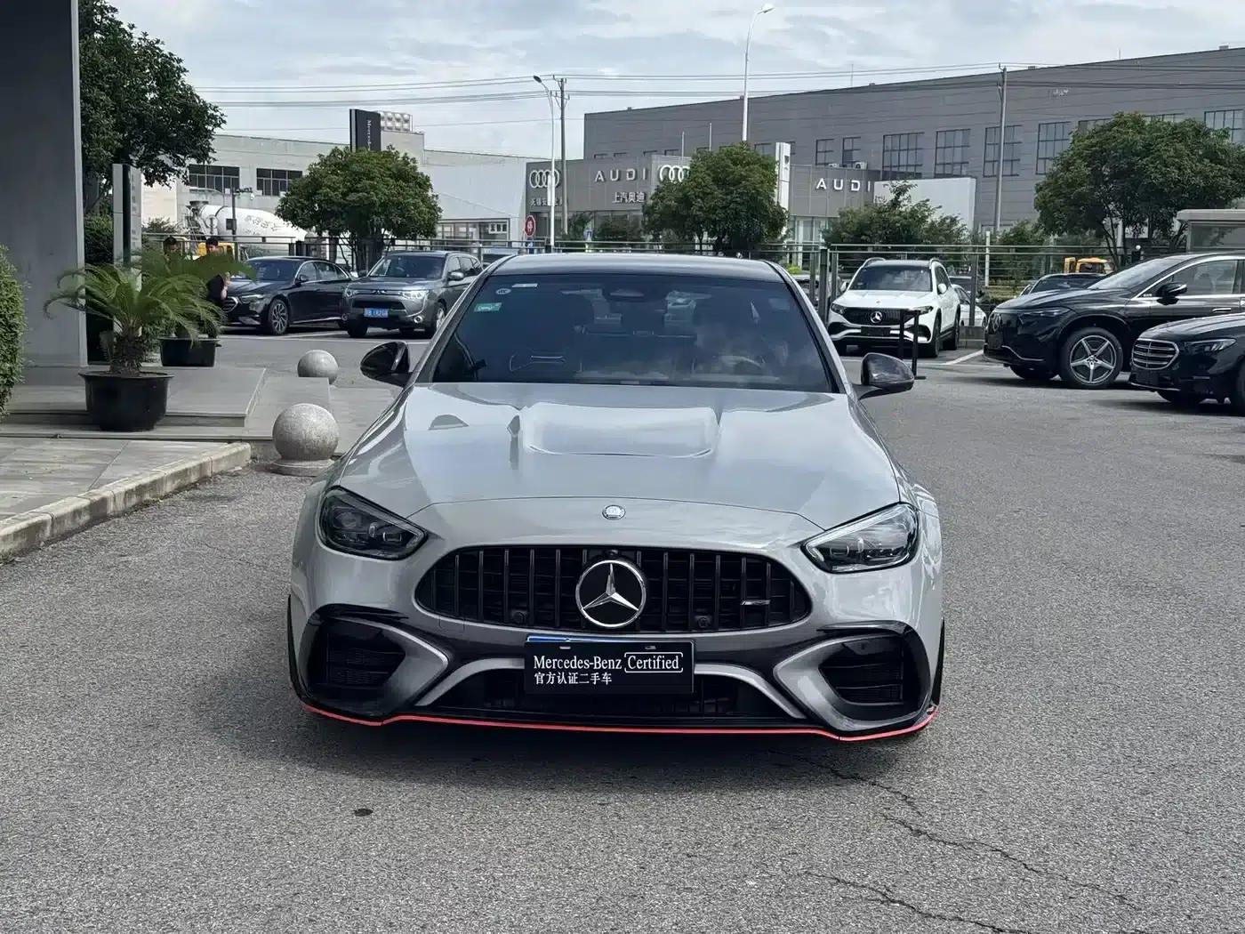 Mercedes-Benz C-Class AMG PHEV 2024 AMG C 63 SE PERFORMANCE F1 Special Edition — миниатюра 2