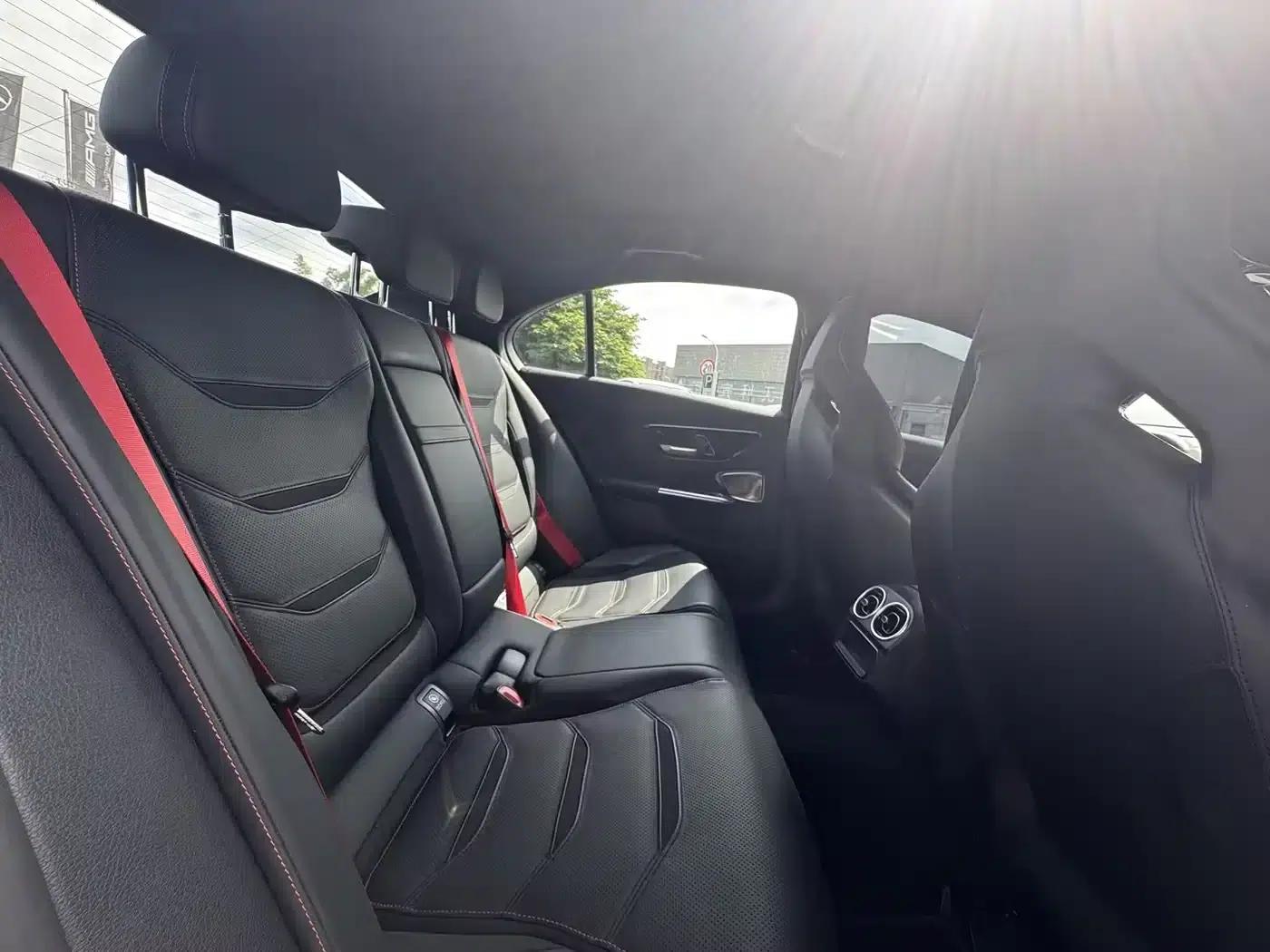 Mercedes-Benz C-Class AMG PHEV 2024 AMG C 63 SE PERFORMANCE F1 Special Edition — миниатюра 17