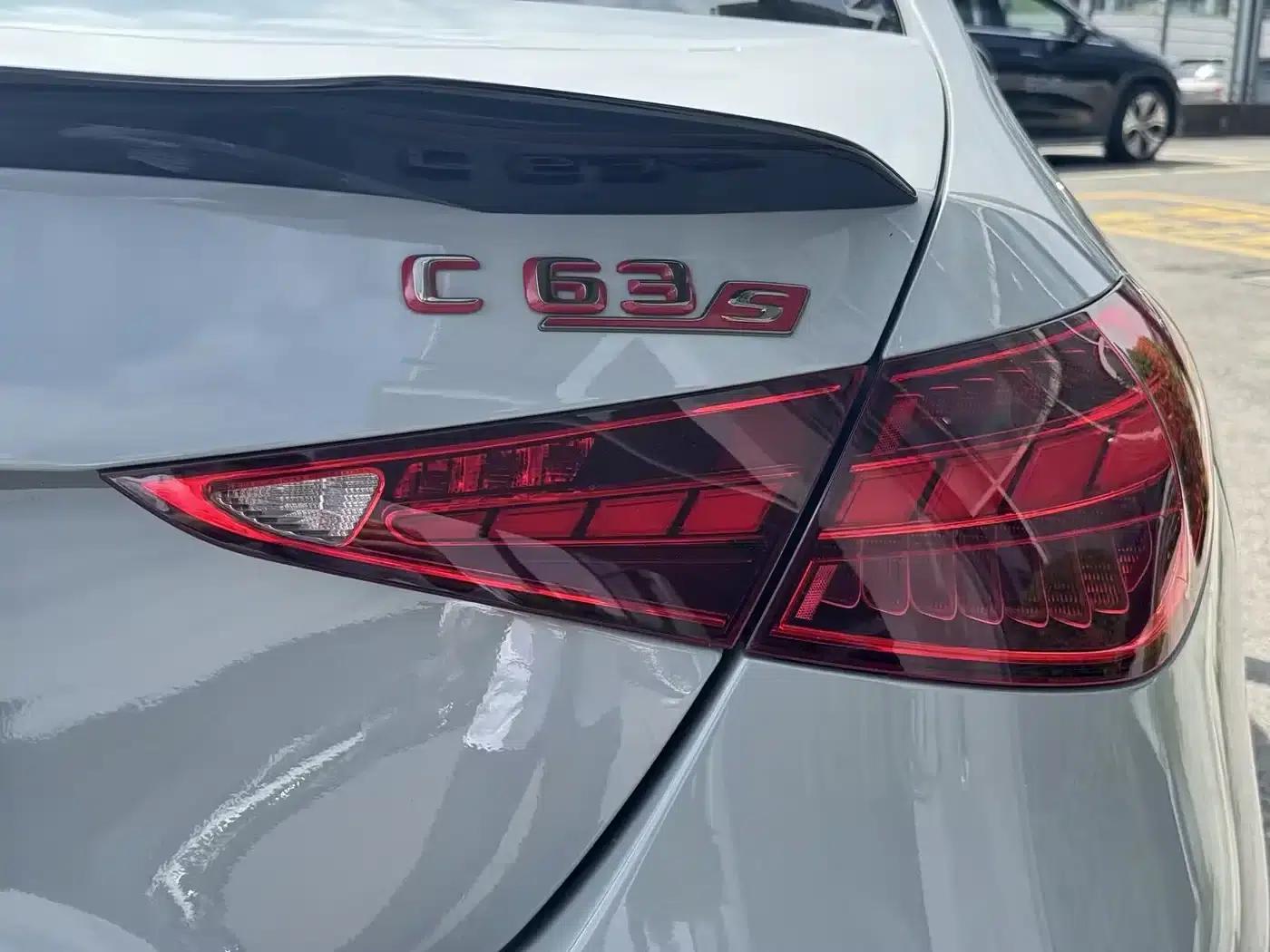 Mercedes-Benz C-Class AMG PHEV 2024 AMG C 63 SE PERFORMANCE F1 Special Edition — миниатюра 25