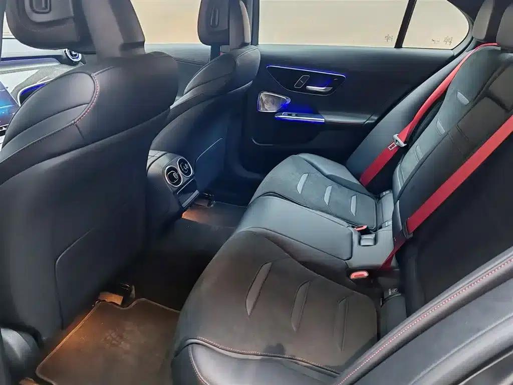2025 Mercedes-Benz C-Class AMG 43 4MATIC — миниатюра 17