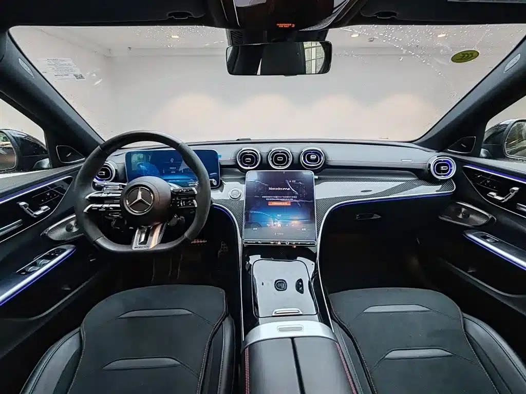2025 Mercedes-Benz C-Class AMG 43 4MATIC — миниатюра 19