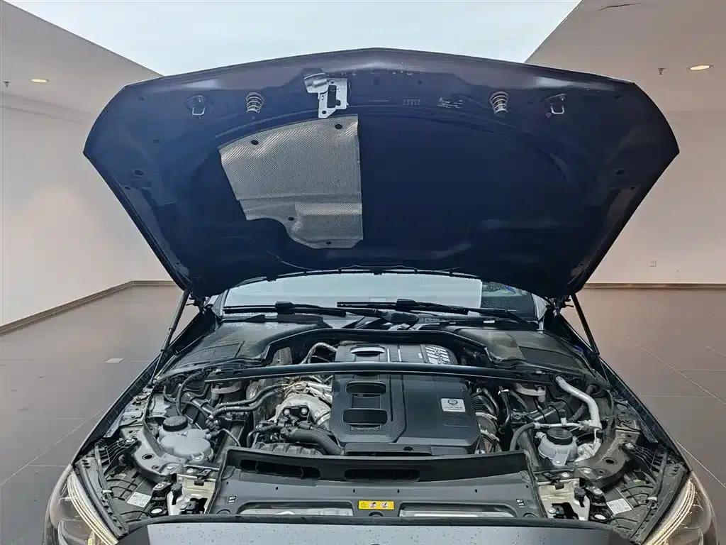 2025 Mercedes-Benz C-Class AMG 43 4MATIC — миниатюра 8