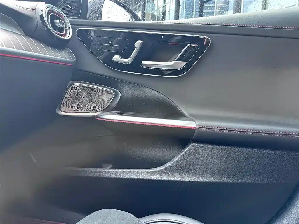 2024 Mercedes-Benz C-Class AMG Facelift AMG C 43 4MATIC — миниатюра 18