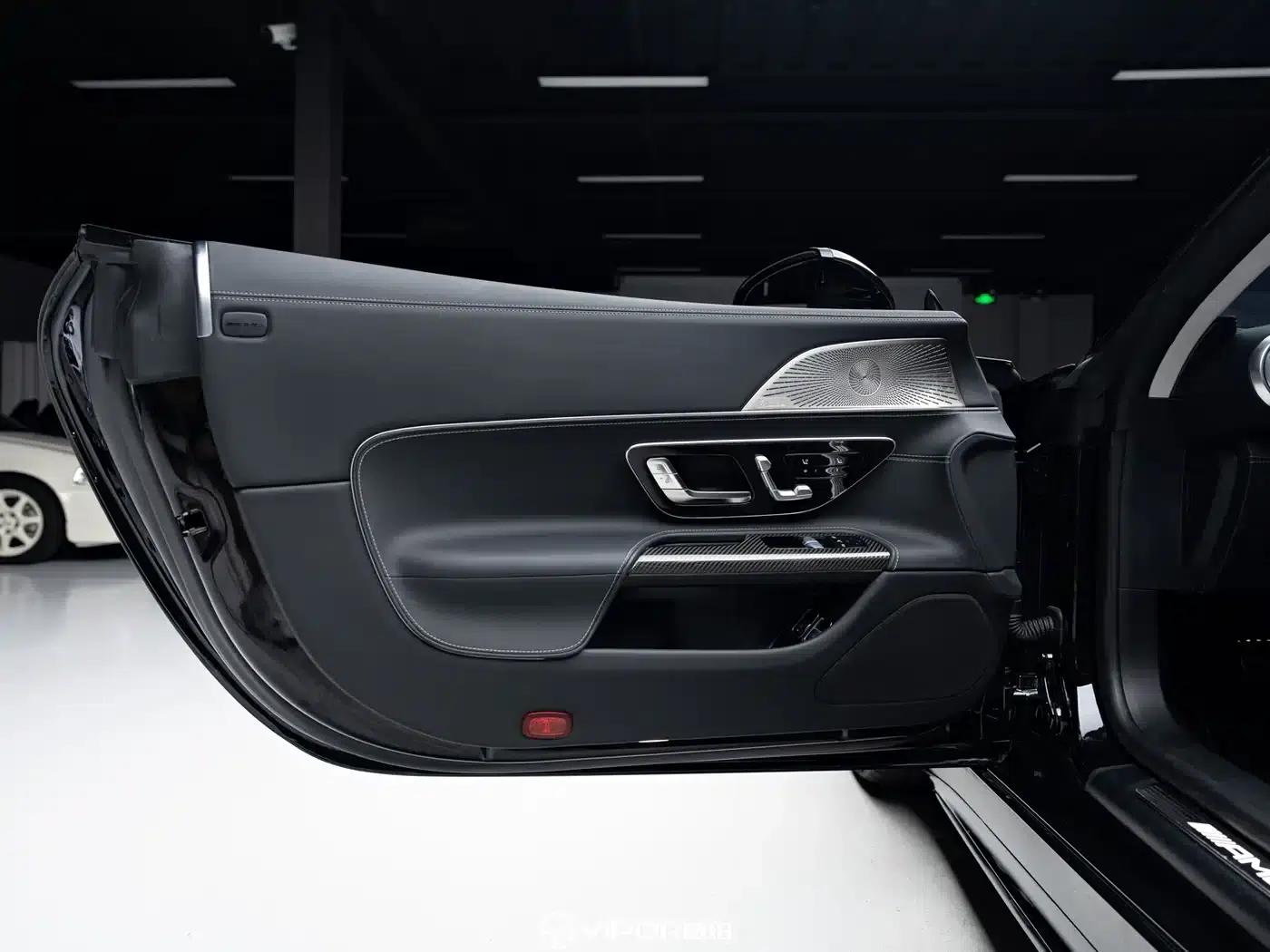 AMG GT PHEV 2025 63 SE Performance — миниатюра 10