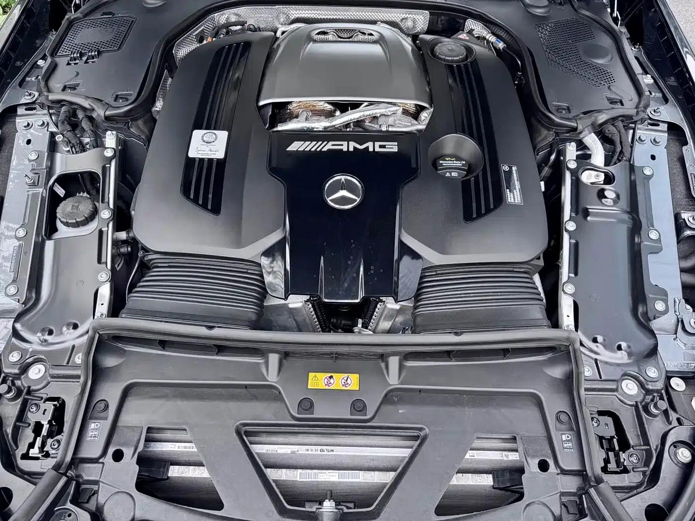 AMG GT PHEV 2025 63 SE Performance — миниатюра 14