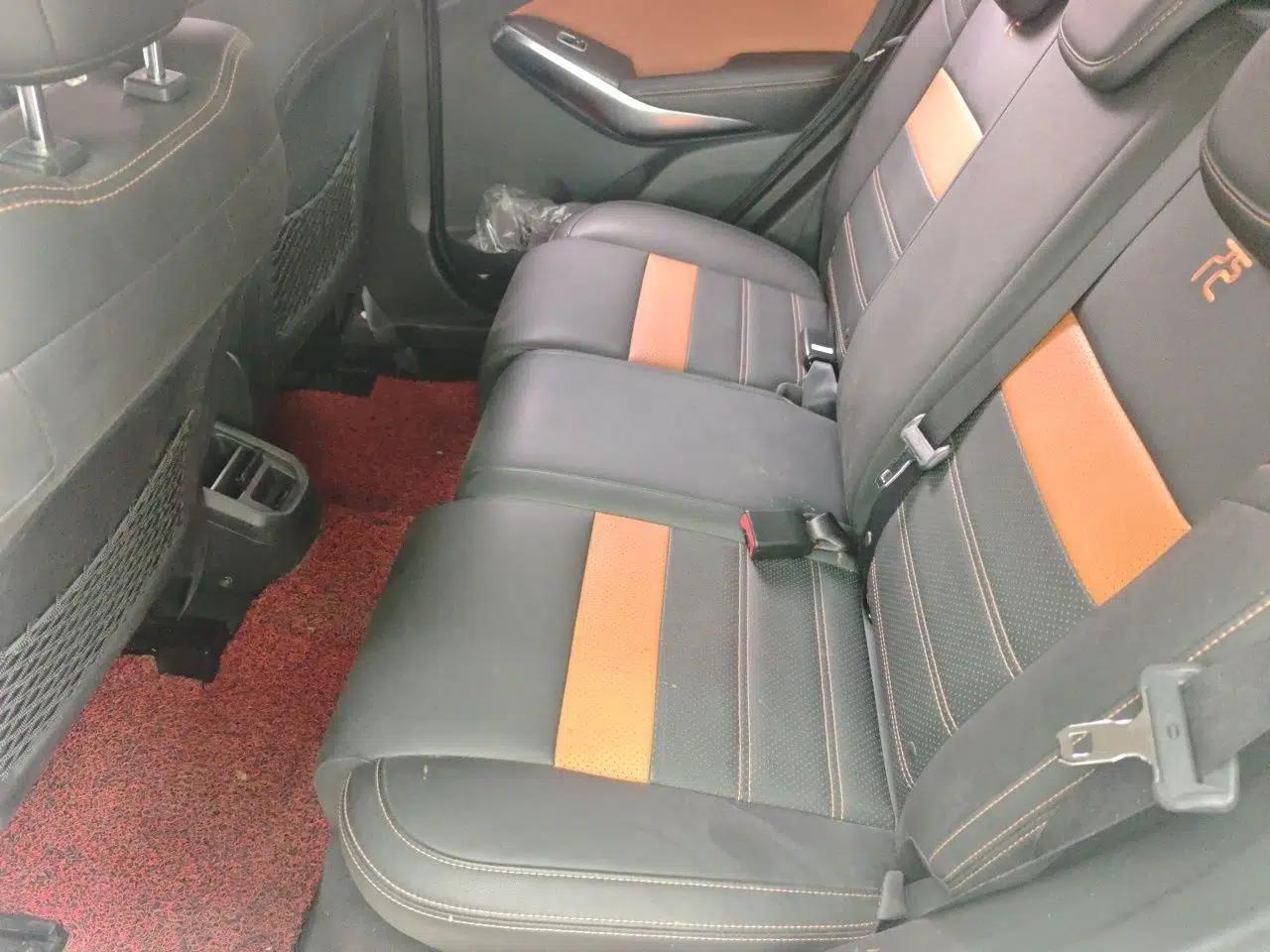 BYD Yuan 2016 1.5L Manual Luxury Model — миниатюра 17