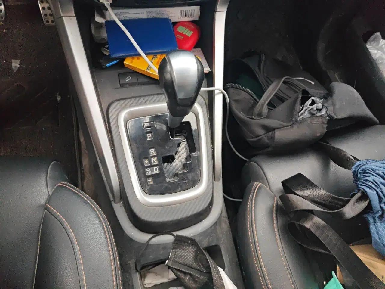 BYD Yuan 2017 1.5L Automatic Cool & Connected Model — миниатюра 14