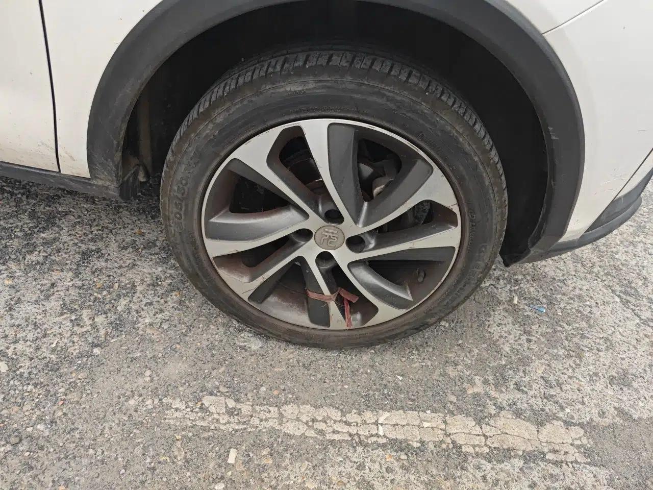 BYD Yuan 2017 1.5L Automatic Cool & Connected Model — миниатюра 8