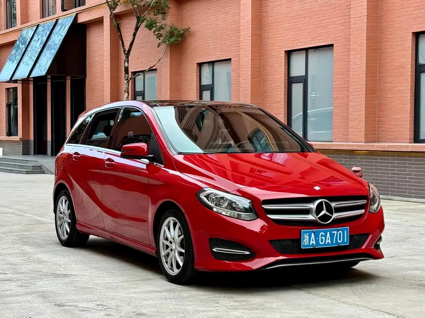 Mercedes-Benz B-Class 2016 B 200 Limited Edition — миниатюра 3