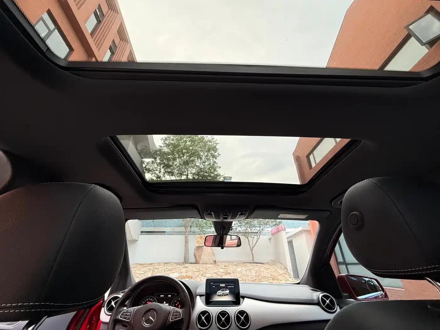 Mercedes-Benz B-Class 2016 B 200 Limited Edition — миниатюра 10