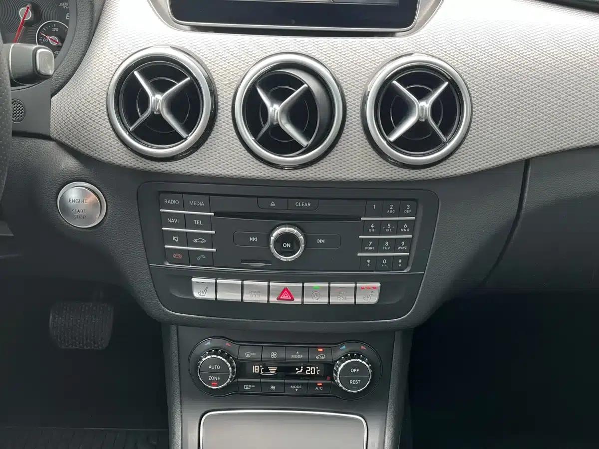 Mercedes-Benz B-Class 2015 B 200 Fashion Edition — миниатюра 15