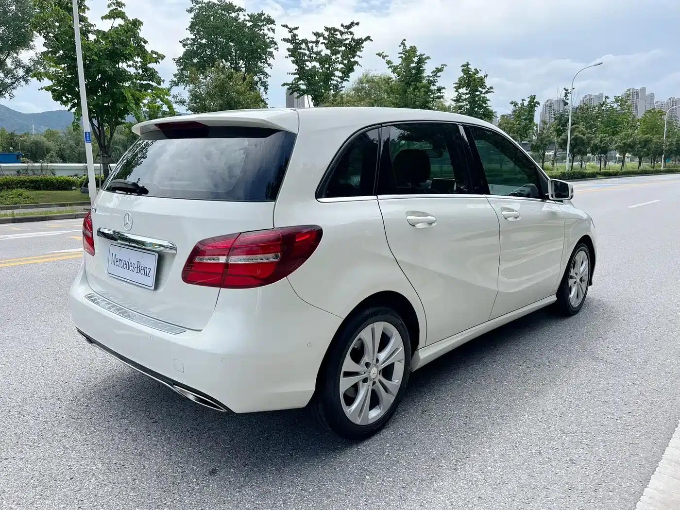 Mercedes-Benz B-Class 2015 B 200 Fashion Edition — миниатюра 6