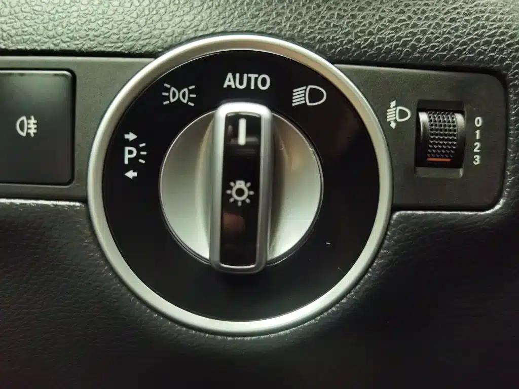 2018 Mercedes-Benz B-Class B 200 Dynamic — миниатюра 21