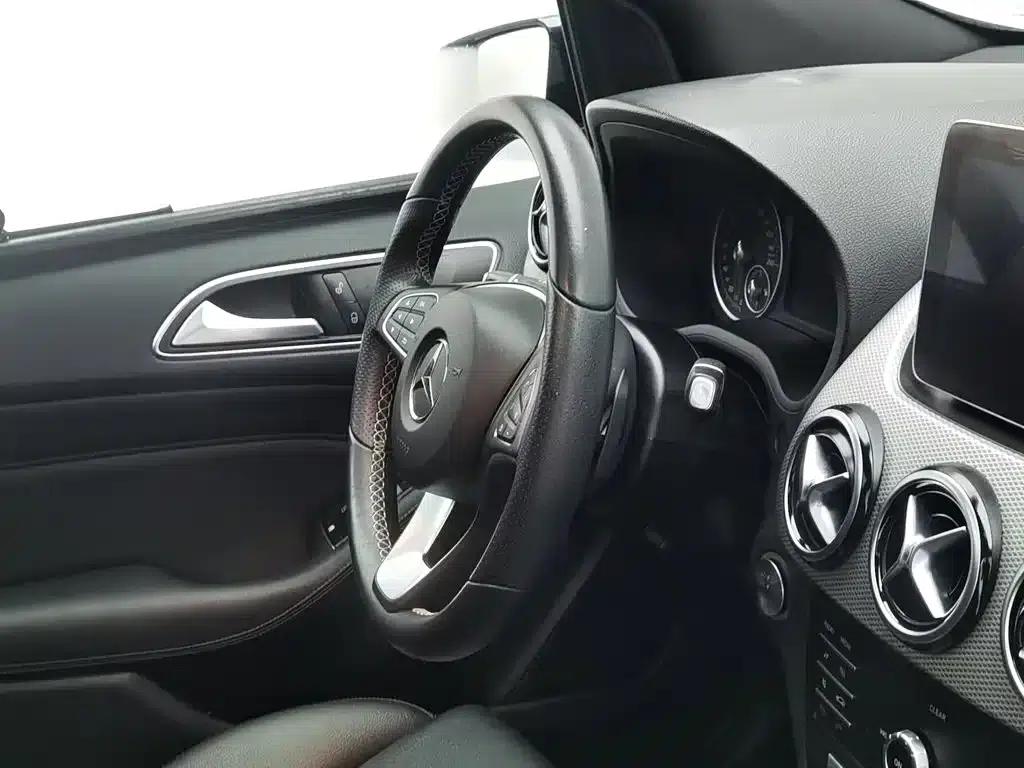 2018 Mercedes-Benz B-Class B 200 Dynamic — миниатюра 22