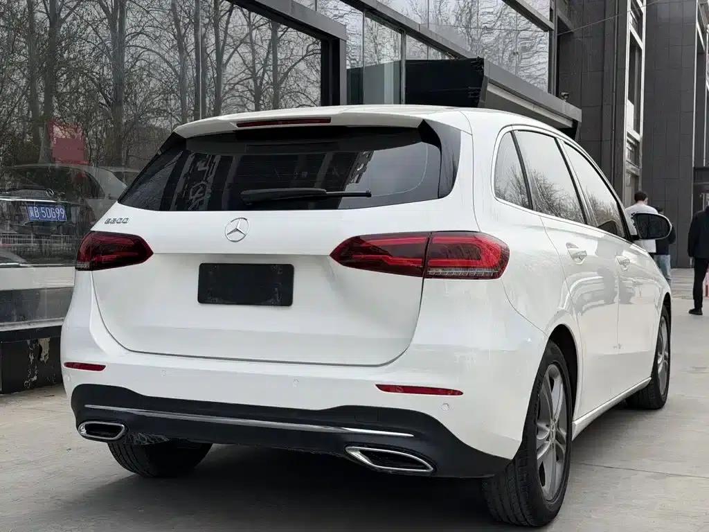 Mercedes-Benz B-Class 2020 B 200 Fashion Edition — миниатюра 7