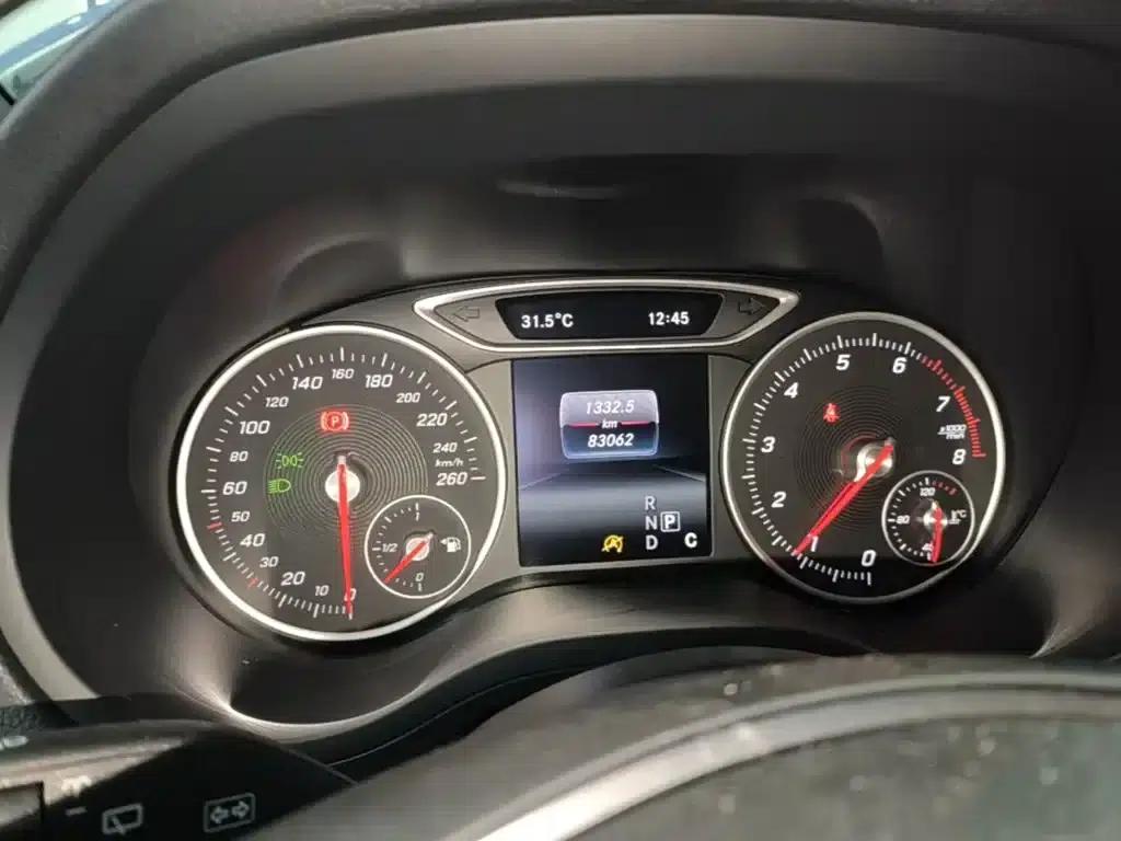 Mercedes-Benz B-Class 2015 B 200 Fashion Edition — миниатюра 12