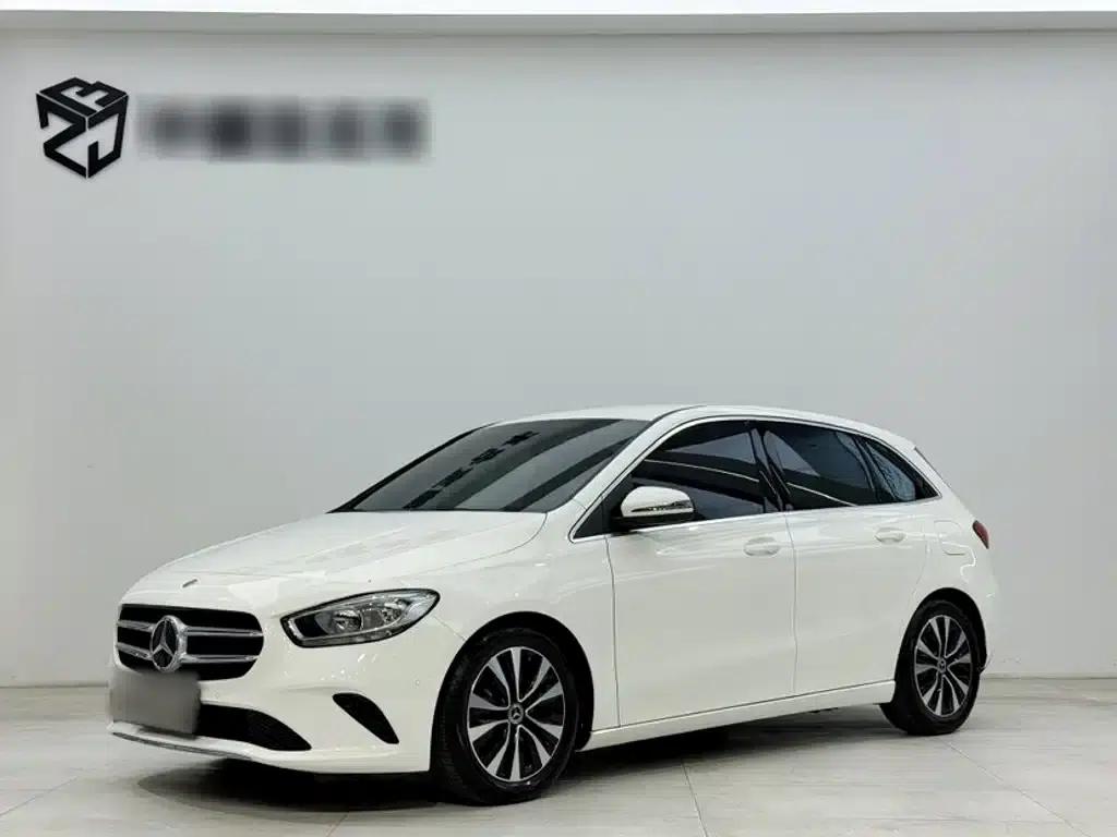 Mercedes-Benz B-Class 2022 B 180 Fashion Edition — миниатюра 1