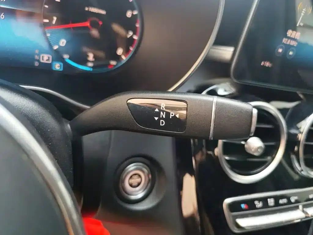 Mercedes-Benz GLC Coupe 2020 GLC 260 4MATIC Coupe SUV — миниатюра 15