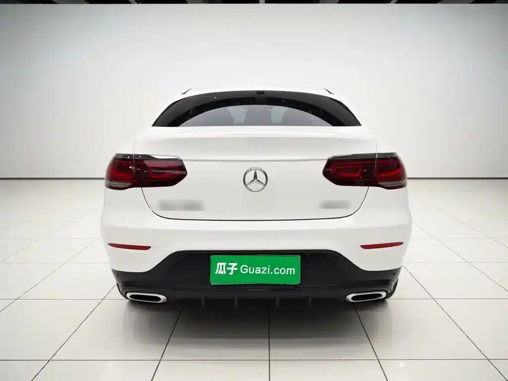 Mercedes-Benz GLC Coupe 2020 GLC 260 4MATIC Coupe SUV — миниатюра 5
