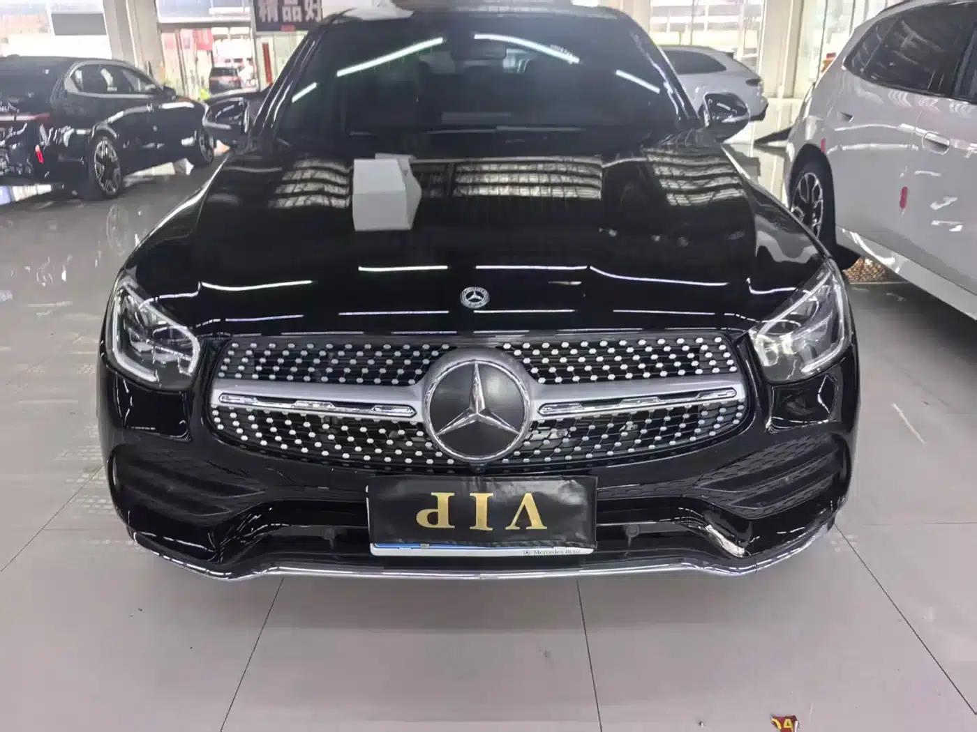 Mercedes-Benz GLC Coupe 2020 GLC 260 4MATIC Coupe SUV — миниатюра 2