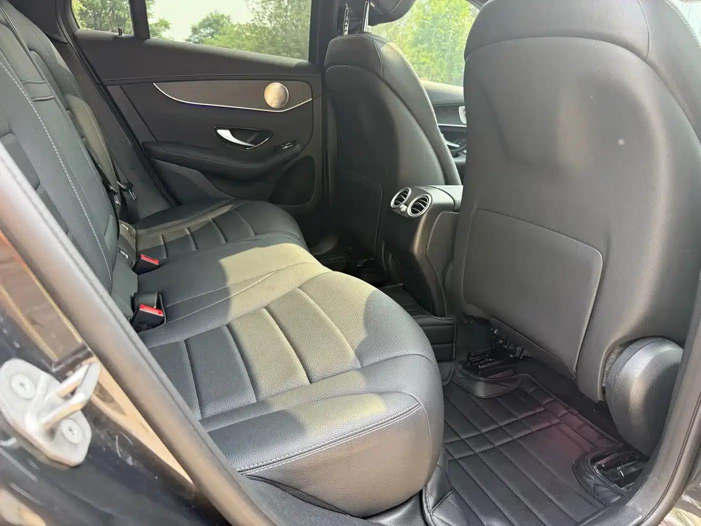 2021 Mercedes-Benz GLC Coupe, GLC 300 4MATIC Coupe SUV — миниатюра 17