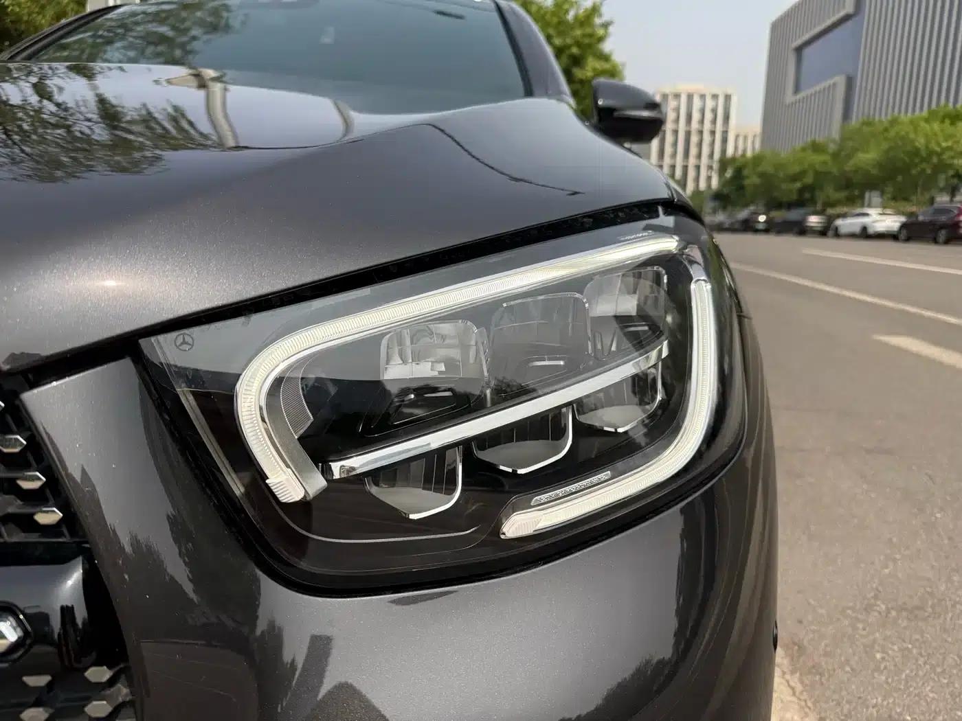 2021 Mercedes-Benz GLC Coupe, GLC 300 4MATIC Coupe SUV — миниатюра 4