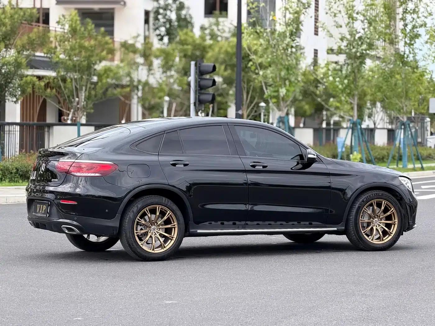 Mercedes-Benz GLC Coupe 2020 GLC 260 4MATIC Coupe SUV — миниатюра 17