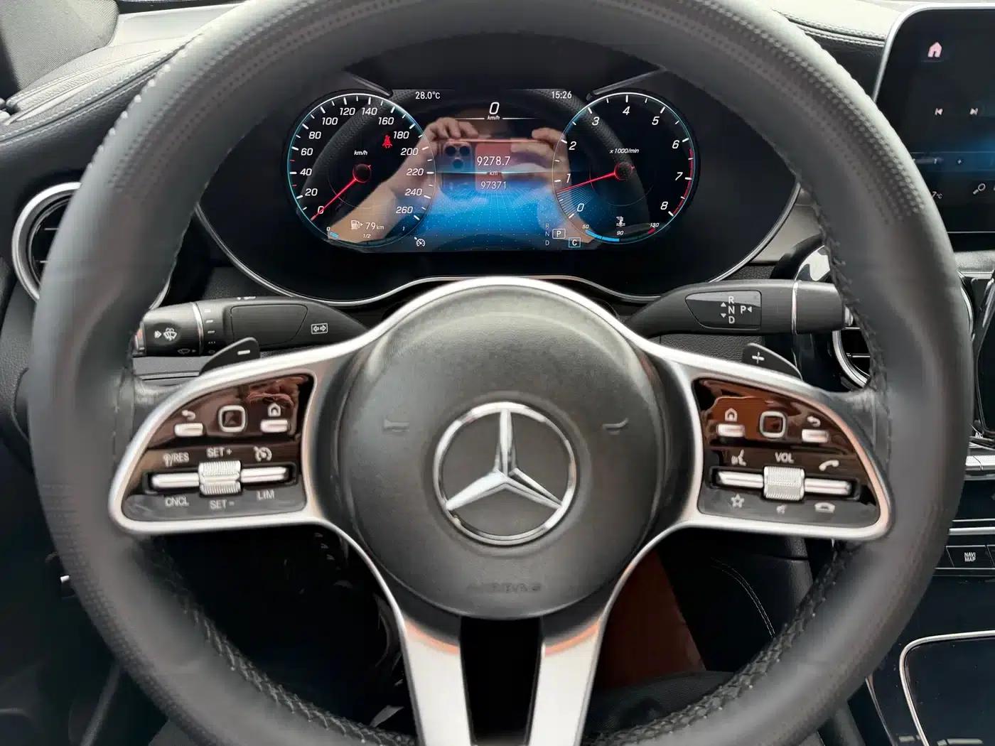 Mercedes-Benz GLC Coupe 2020 GLC 260 4MATIC Coupe SUV — миниатюра 7