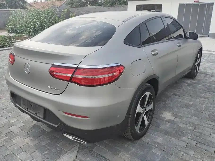 Mercedes-Benz GLC Coupe 2018 GLC 200 4MATIC Coupe SUV — миниатюра 3