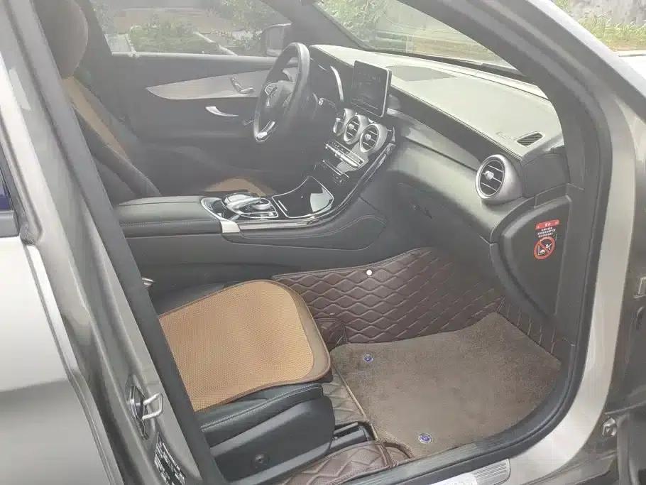Mercedes-Benz GLC Coupe 2018 GLC 200 4MATIC Coupe SUV — миниатюра 8