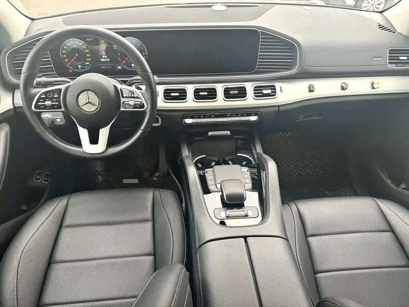 Mercedes-Benz GLE Coupe 2021 GLE 350 e 4MATIC Coupe SUV — миниатюра 4