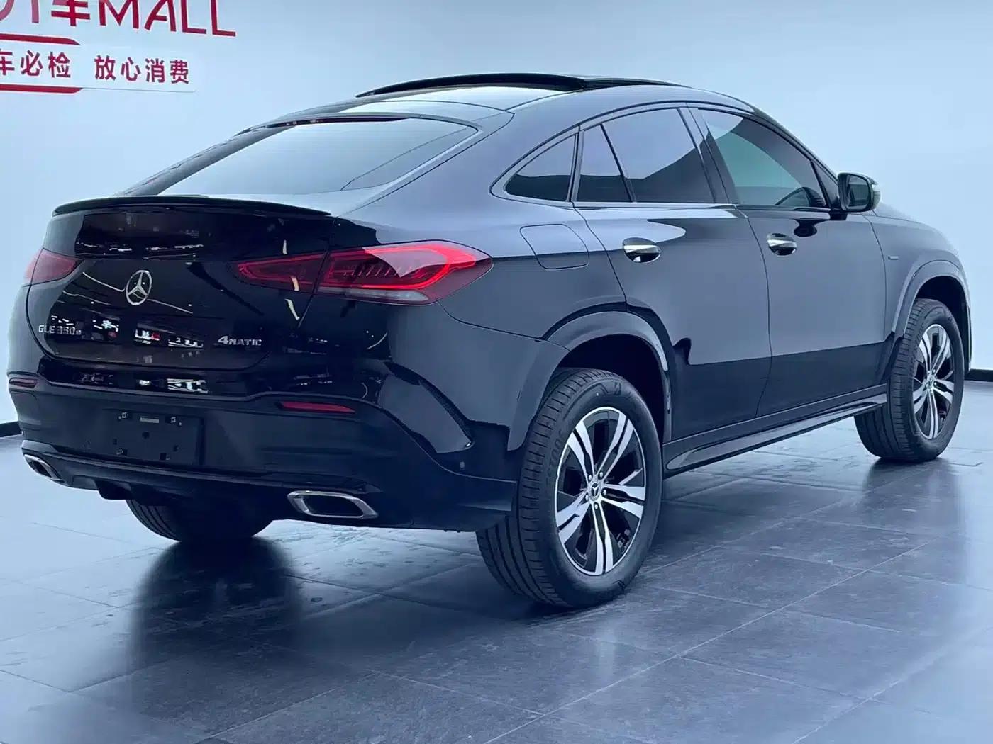 Mercedes-Benz GLE Coupe 2021 GLE 350 e 4MATIC Coupe SUV — миниатюра 12