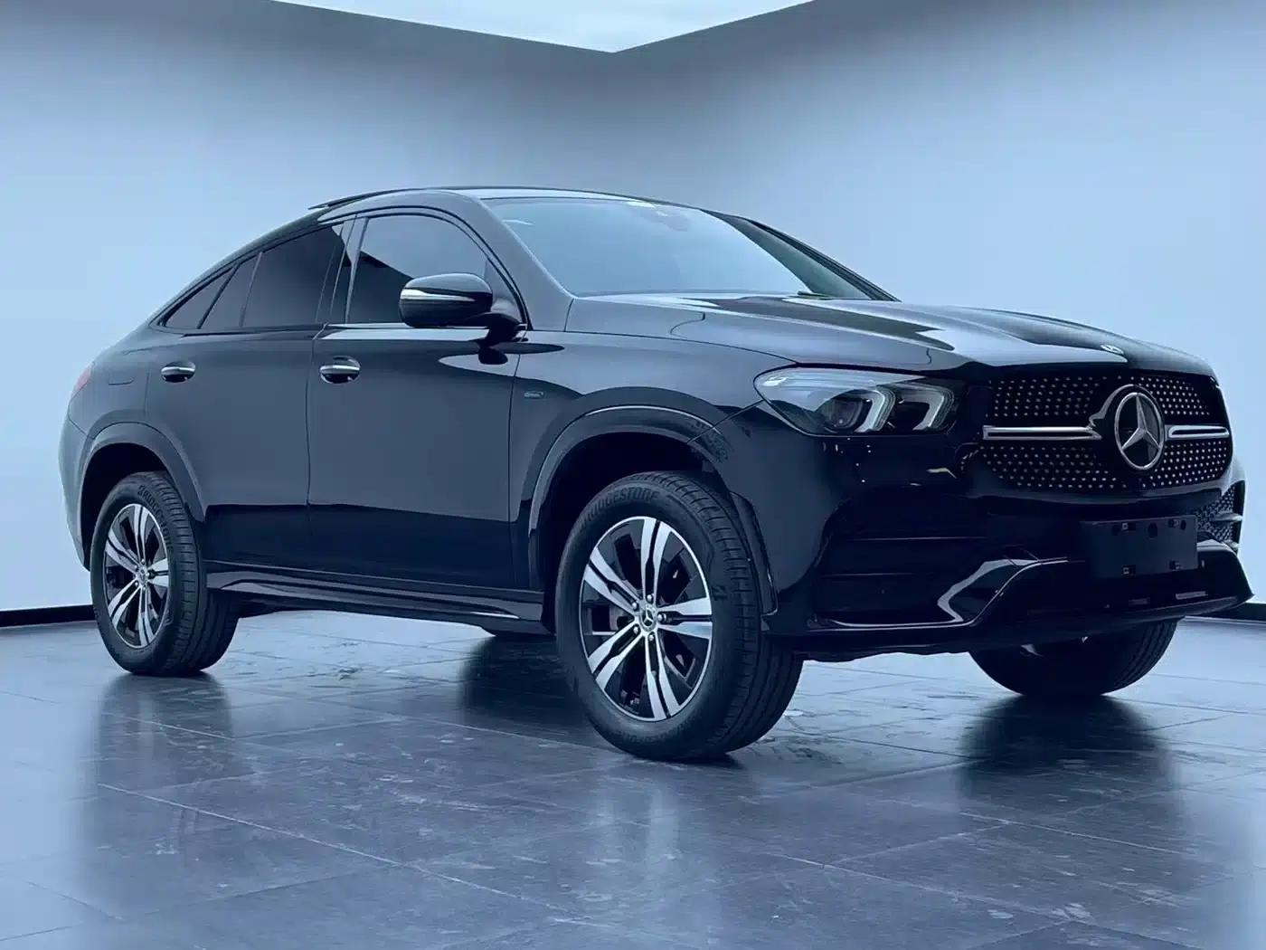 Mercedes-Benz GLE Coupe 2021 GLE 350 e 4MATIC Coupe SUV — миниатюра 13