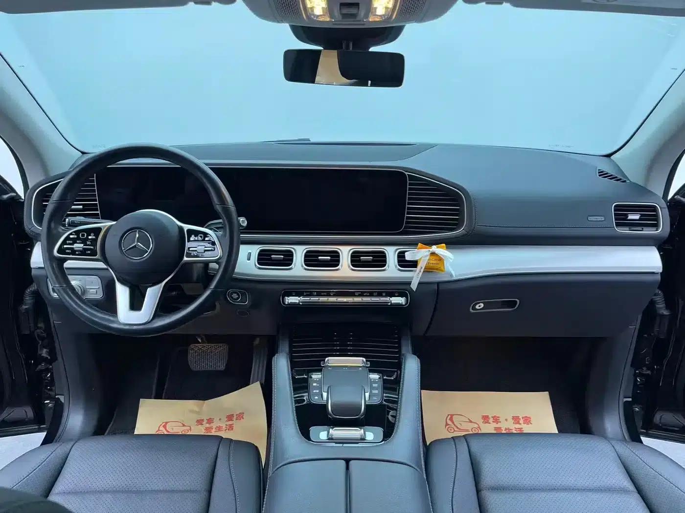 Mercedes-Benz GLE Coupe 2021 GLE 350 e 4MATIC Coupe SUV — миниатюра 7